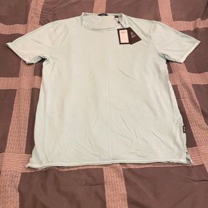 Short Sleeve Casual T-shirt (M) - NWT
